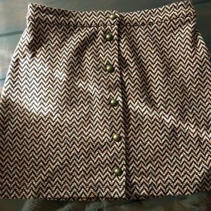 Cute buttons down skirt!